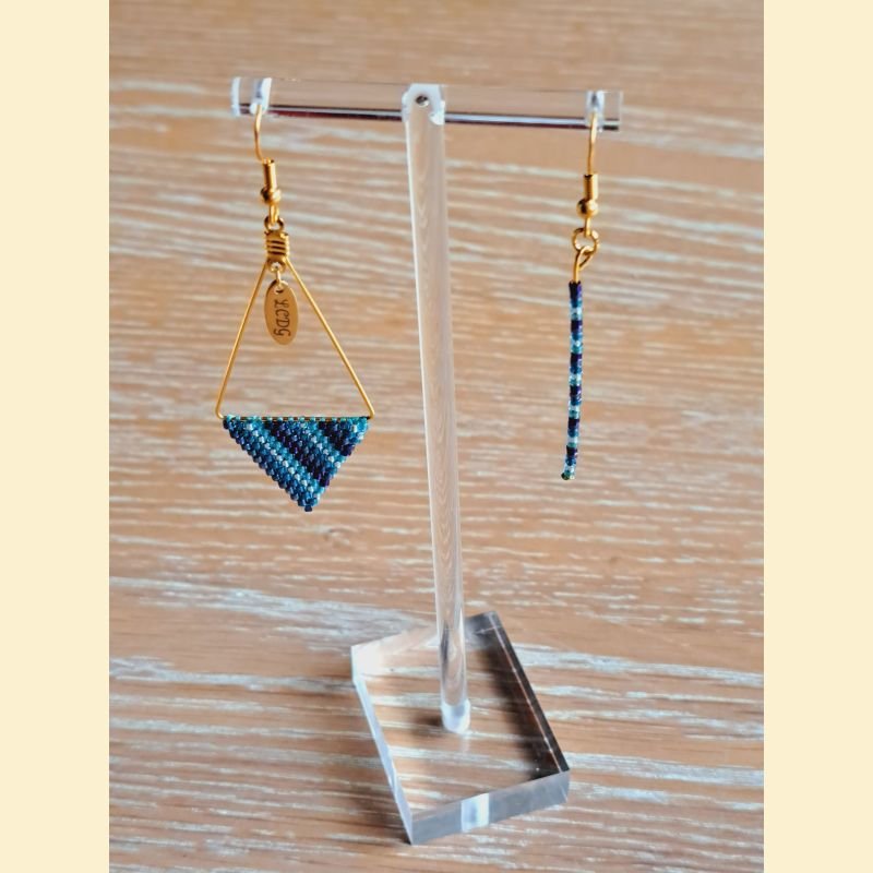 Boucle d'oreilles Bermude and co "perles d'Asie tissées" bleues