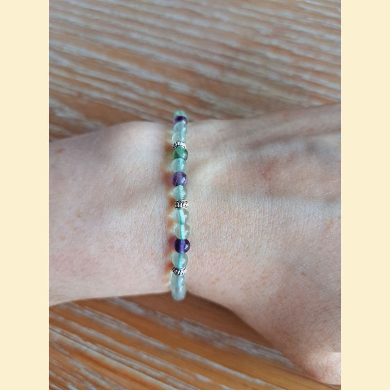 Bracelet "minéral fin" fluorite Bracelet "minéral fin" fluorite