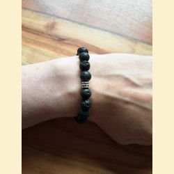 Bracelet en pierre de lave