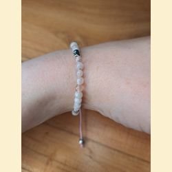 Bracelet "minéral fin" en agate cerise