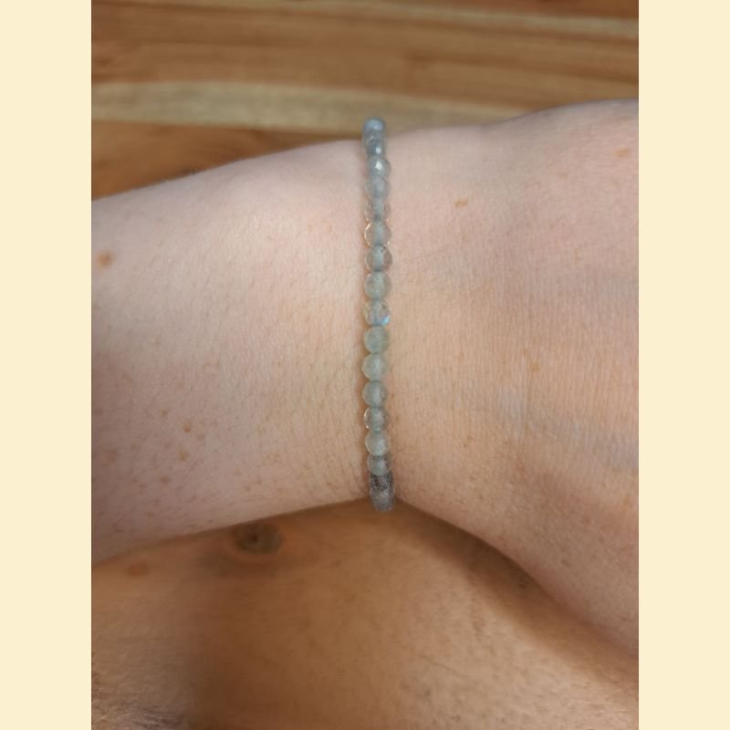 Bracelet "minéral étincelant" labradorite Bracelet "minéral étincelant" labradorite