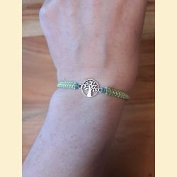 Bracelet macramé vert métallisé