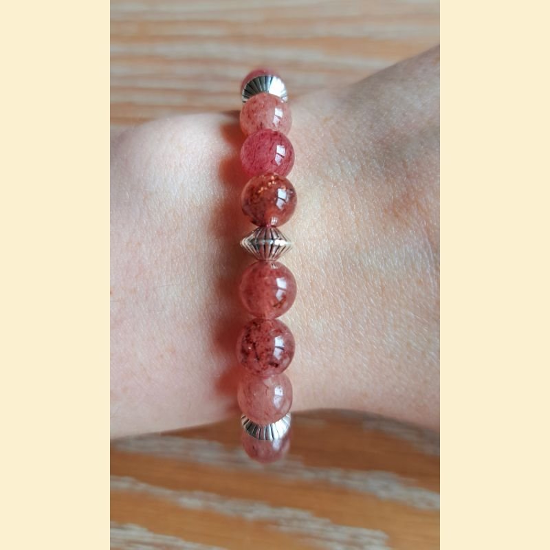 Bracelet en quartz fraise Bracelet en quartz fraise