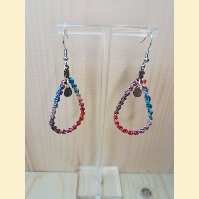 Boucles d'oreilles Gouttes en macramé fleurs du soir