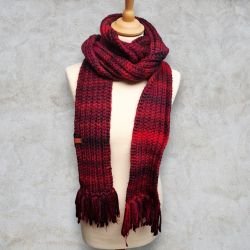 Écharpe déclinaison de rouge